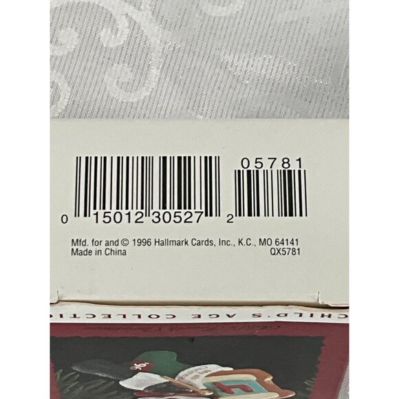 Hallmark Keepsake 1996 Panda Ornament "My 4th Christmas" Childs Age Collection H - Picture 3 of 6